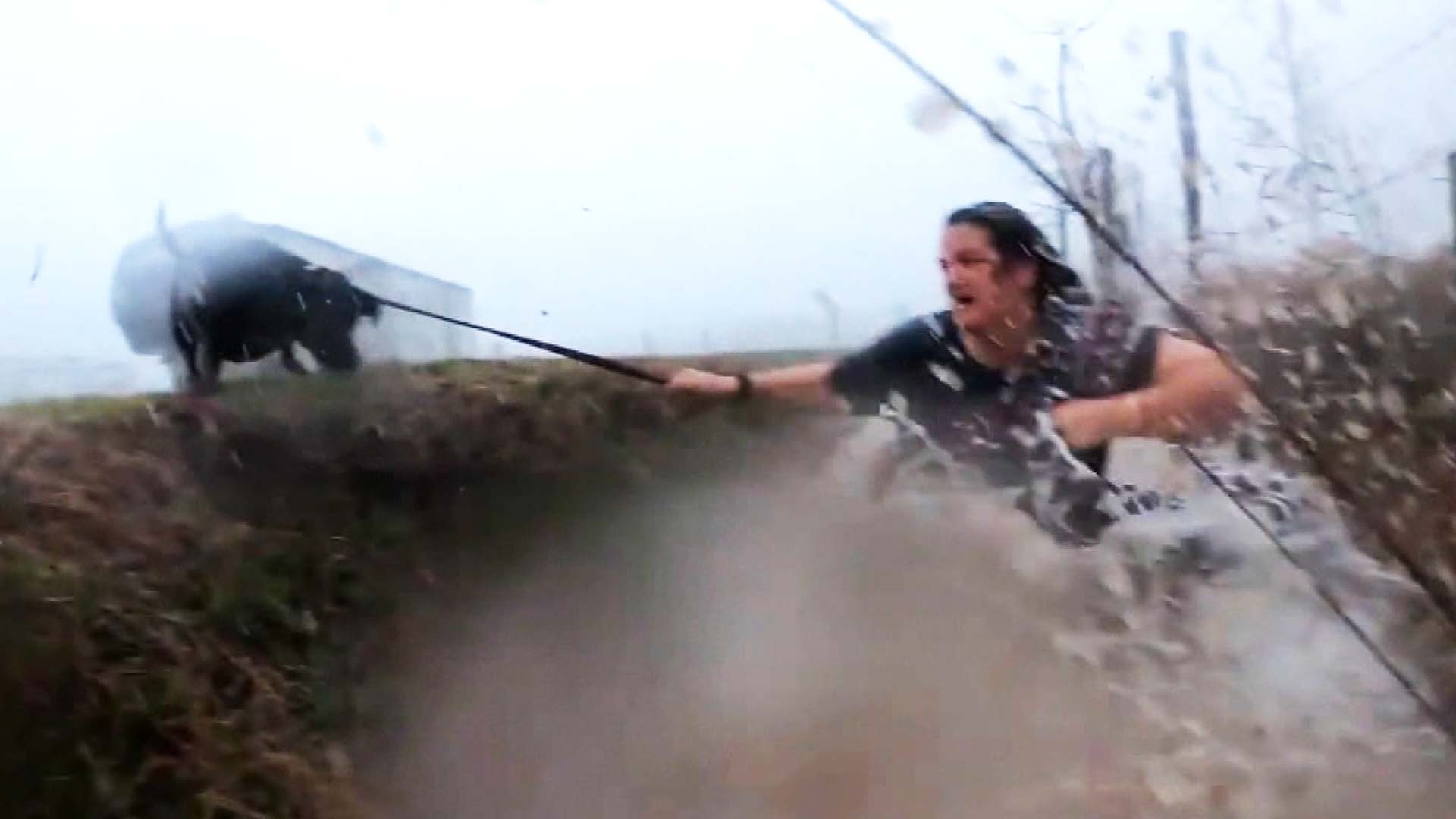 Texas Couple Trapped in Tornado Flees Their RV and Huddles in Trench |  Inside Edition